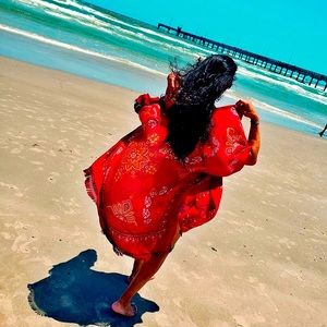 Meet your Posher, Raymond